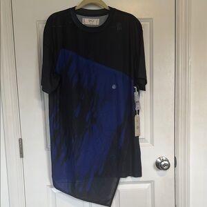 PacSun Men’s Black and Blue Graphic T-Shirt